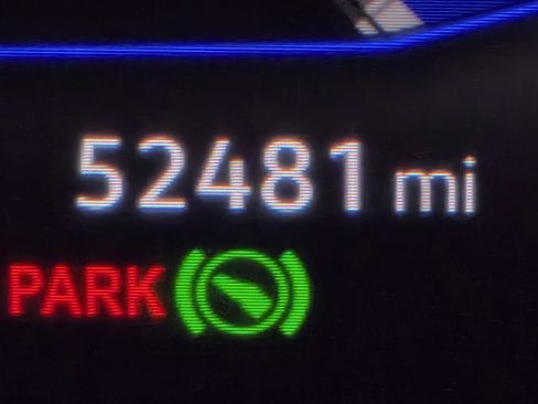 Used 2023 Volkswagen Taos SE image 33