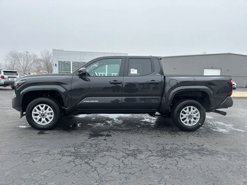 New 2026 Toyota Tacoma SR5 image 4