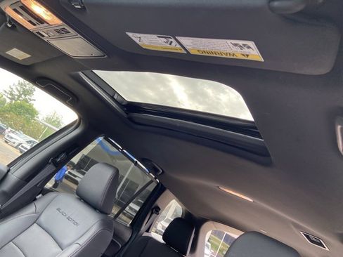 Used 2025 Honda Passport Black Edition image 29