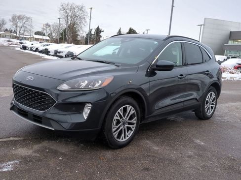 Used 2022 Ford Escape SEL image 4