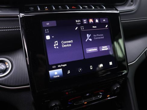 Used 2024 Jeep Grand Cherokee L Laredo w/ Trailer Tow Package image 8