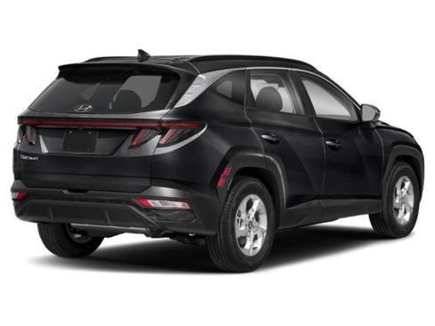 Used 2023 Hyundai Tucson SEL w/ Convenience Package AWD/4WD image 2