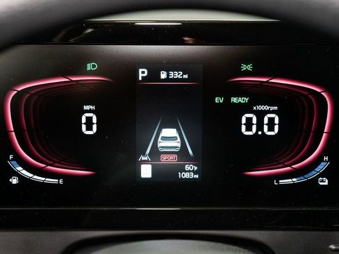 Certified 2024 Kia Sportage LX image 11