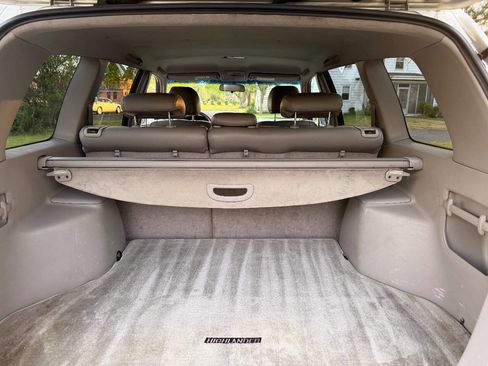 Used 2001 Toyota Highlander 2WD image 28