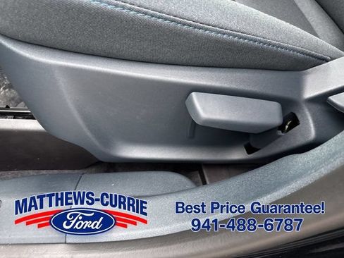 New 2026 Ford Maverick XLT FWD image 9