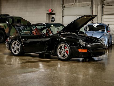 Used 1998 Porsche 911 Carrera S RWD image 98