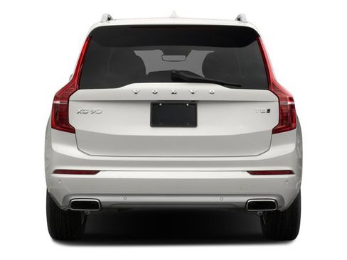 Used 2018 Volvo XC90 T6 Momentum w/ Momentum Plus Package image 5