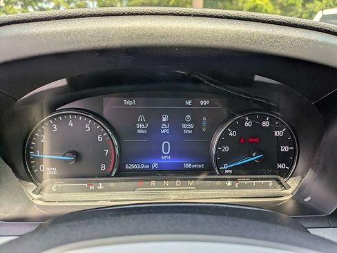 Used 2021 Ford Explorer XLT w/ Equipment Group 202A RWD image 30