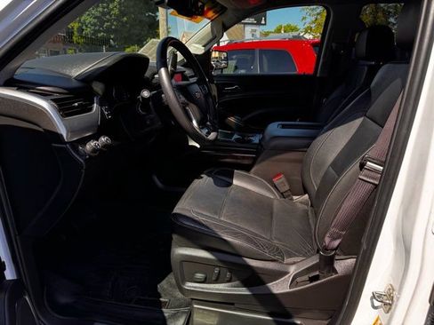 Used 2017 Chevrolet Suburban LT AWD/4WD image 9