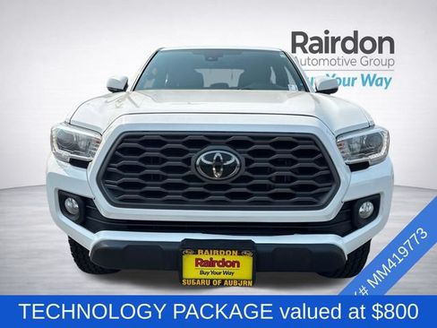 Used 2021 Toyota Tacoma TRD Off-Road w/ Technology Package AWD/4WD image 2