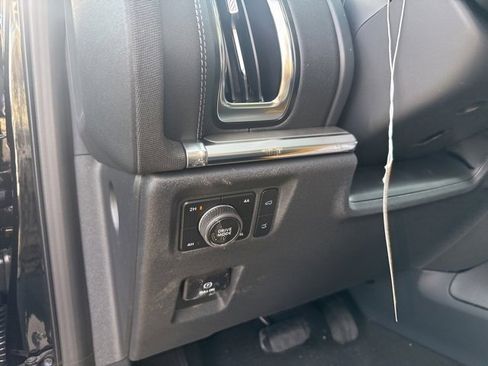 New 2026 Ford Expedition Max Platinum w/ Driver's Package image 12