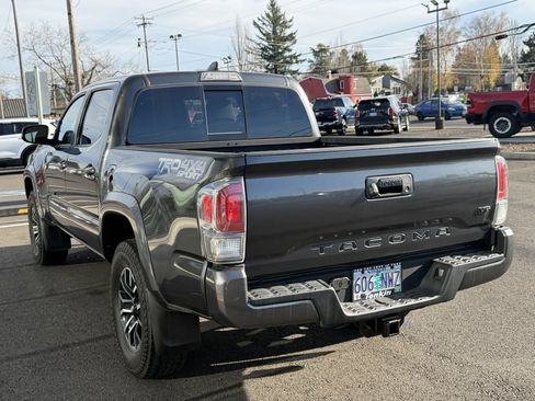 Used 2022 Toyota Tacoma TRD Pro image 5