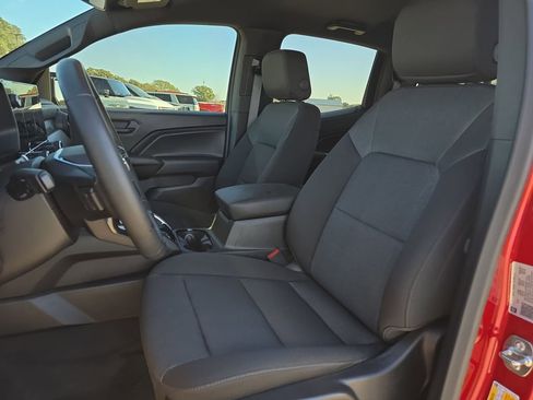 New 2026 Chevrolet Colorado W/T w/ LPO, Skid Plate Package image 13