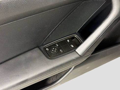 Used 2024 Porsche 911 Carrera T RWD image 18