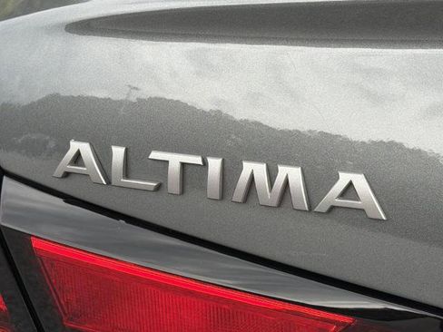 Certified 2025 Nissan Altima 2.5 SV w/ SV Premium Package FWD image 23