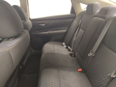 Used 2018 Nissan Altima 2.5 S w/ S Convenience Package FWD image 18