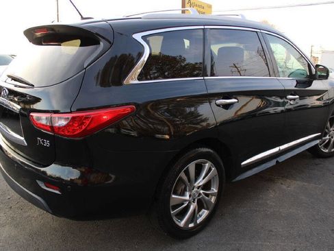 Used 2013 INFINITI JX35 AWD w/ Premium Pkg image 6