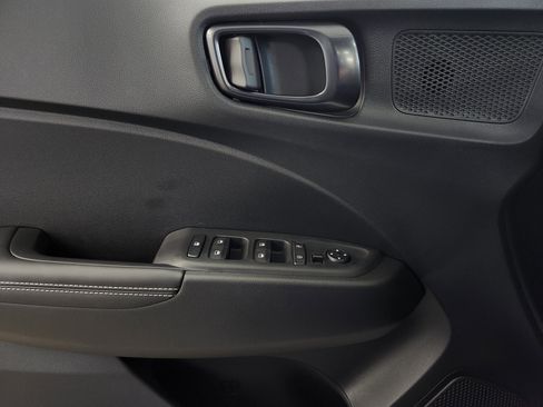 New 2026 Hyundai Venue SEL FWD image 13