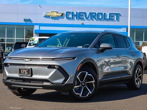 New 2026 Chevrolet Equinox EV LT image 1