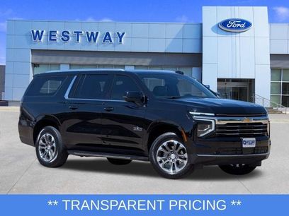 Used 2025 Chevrolet Suburban LT w/ Comfort Package
