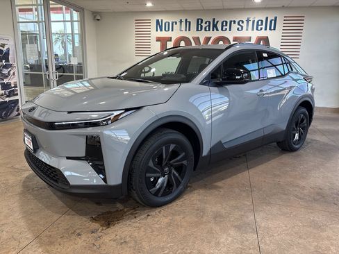 New 2026 Toyota C-HR AWD/4WD image 1