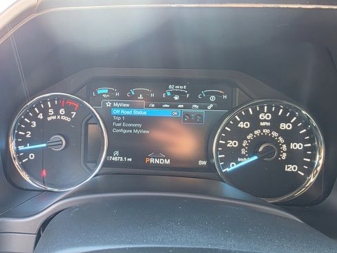 Used 2018 Ford F150 Lariat w/ Equipment Group 502A Luxury image 7