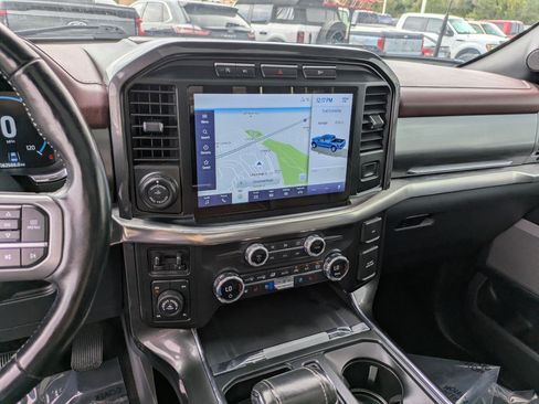 Used 2021 Ford F150 Lariat w/ Equipment Group 502A High AWD/4WD image 26