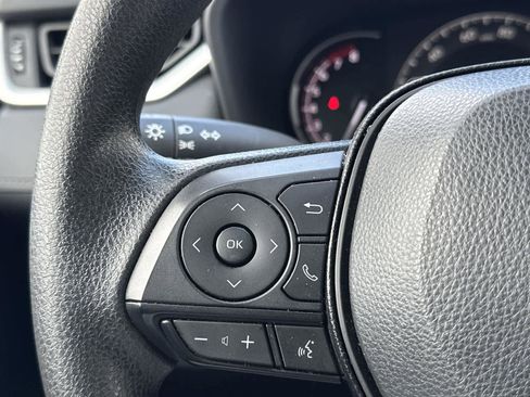 Used 2024 Toyota RAV4 XLE image 19