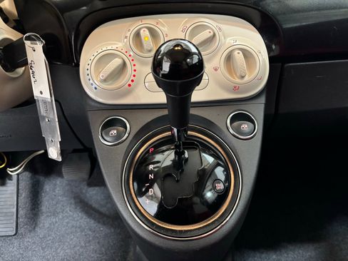 Used 2013 FIAT 500 Pop image 24