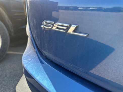 Used 2024 Ford Edge SEL AWD/4WD image 12