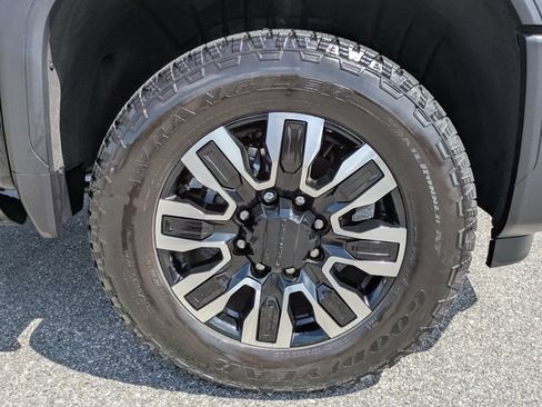 Used 2026 GMC Sierra 2500 Denali Ultimate AWD/4WD image 11