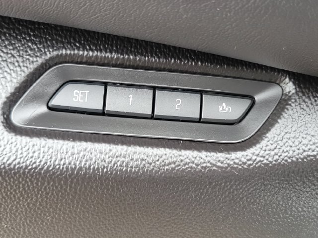 Used 2015 Cadillac Escalade Luxury AWD/4WD image 31