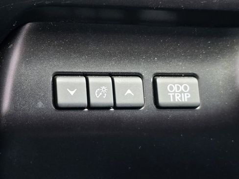 Used 2024 Lexus UX 250h F Sport image 33