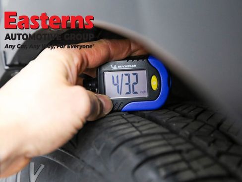 Used 2023 Subaru Outback Limited image 31