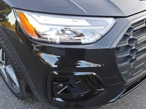 Certified 2025 Audi Q5 e Premium Plus image 8