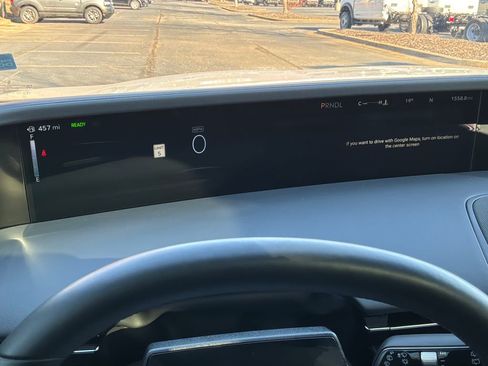 Used 2025 Lincoln Nautilus Reserve image 22