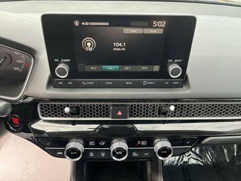 Used 2024 Honda Civic EX-L image 14