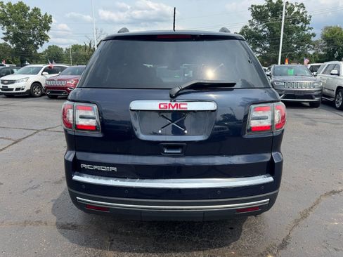 Used 2015 GMC Acadia SLE FWD image 4
