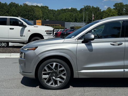 Used 2023 Hyundai Santa Fe Calligraphy FWD image 10