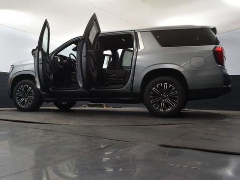 Used 2025 GMC Yukon XL Elevation image 76