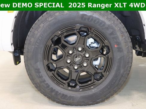 New 2025 Ford Ranger XLT image 31