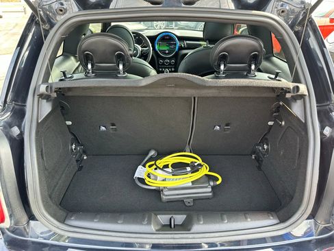 Used 2021 MINI Cooper SE w/ 8.8" Touchscreen Nav Package image 18