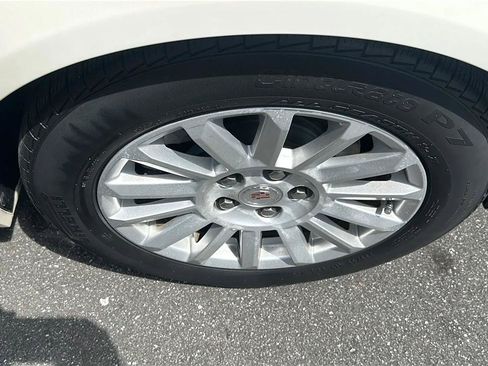 Used 2013 Cadillac CTS Luxury RWD image 17