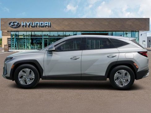 New 2026 Hyundai Tucson Blue SE AWD/4WD image 3