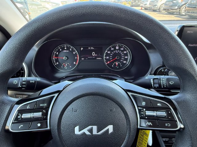Used 2023 Kia Forte LXS w/ LXS Technology Package FWD image 16