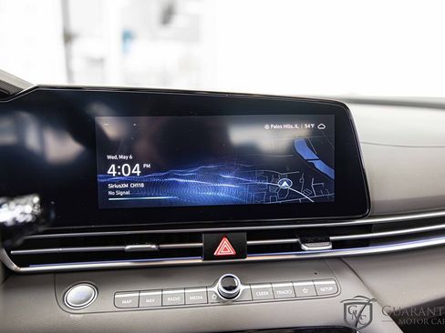 Used 2024 Hyundai Elantra SEL w/ Convenience Package FWD image 25