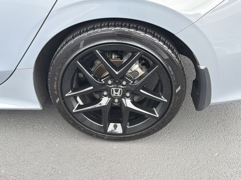 Used 2026 Honda Civic Sport image 15
