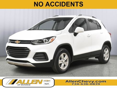Used 2022 Chevrolet Trax LT w/ LT Convenience Package AWD/4WD image 1