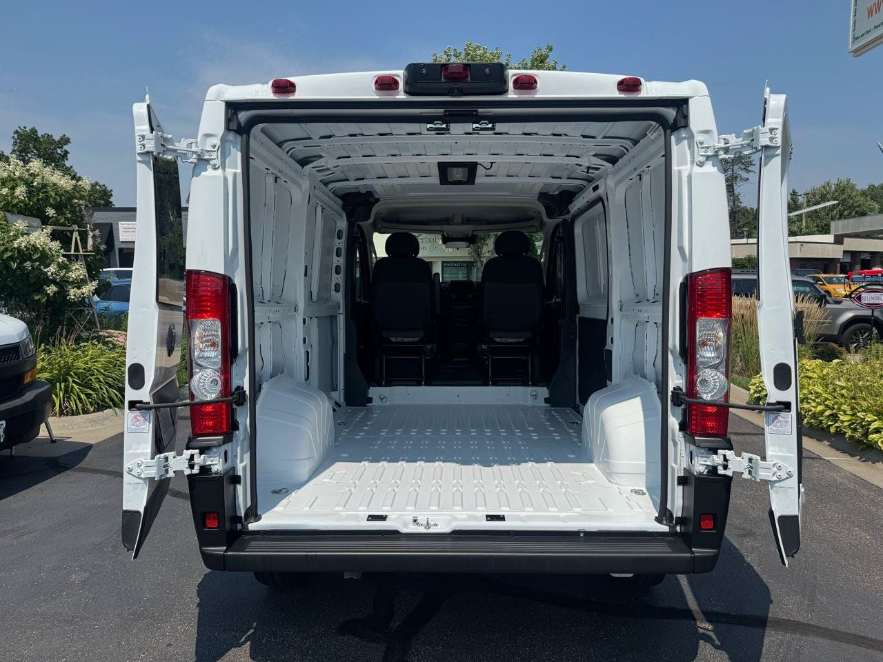 Used 2023 RAM ProMaster 1500 w/ Convenience Group FWD image 10