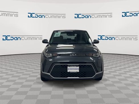 Used 2023 Kia Soul LX w/ LX Technology Package FWD image 3